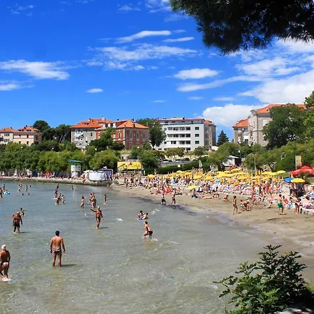 With Wifi - 21385 Split